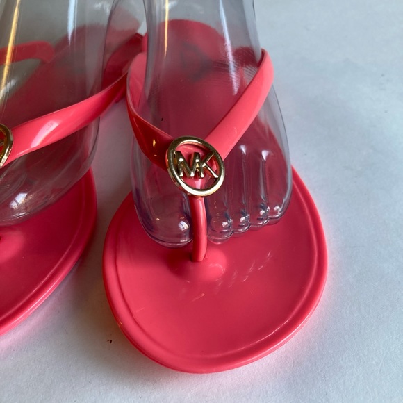 Michael Kors Ultra Pink Jelly Flip Flops size 10.5 - Picture 5 of 14
